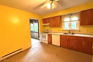 255 Morgan Ln, West Haven, CT 06516 - Photo 5