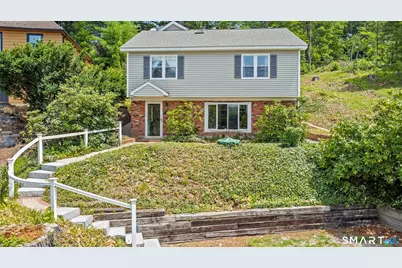 16 Lake Street, Burlington, CT 06013 - Photo 1