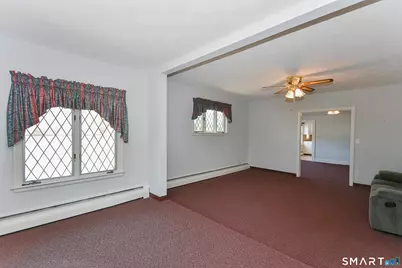 643 Burritt Street, New Britain, CT 06053 - Photo 19