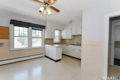 643 Burritt Street, New Britain, CT 06053 - Photo 23