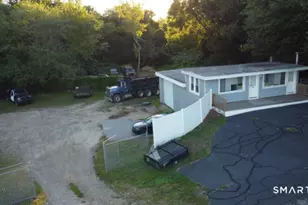 9-19 King St, Old Saybrook, CT 06475 - Photo 1