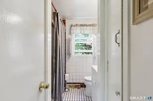 14 Pine Hill Rd, Enfield, CT 06082 - Photo 13