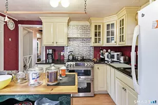 14 Pine Hill Rd, Enfield, CT 06082 - Photo 17