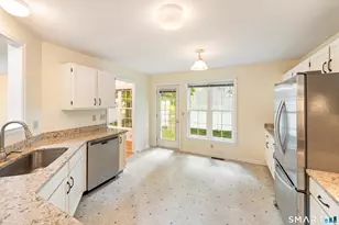 26 Fox Hollow, Avon, CT 06001 - Photo 5