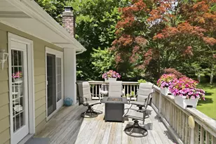 13 Paradise Ct, New Fairfield, CT 06812 - Photo 3