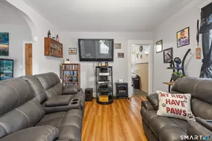 34 Wooster Ave, Waterbury, CT 06708 - Photo 3
