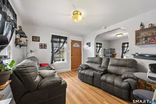 34 Wooster Ave, Waterbury, CT 06708 - Photo 5
