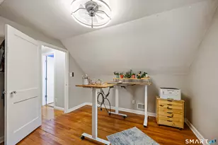 23 Rowe St, East Haven, CT 06512 - Photo 27