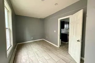 72 Burton St, Waterbury, CT 06704 - Photo 13