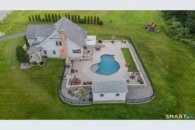 16 Bella Vista Drive, Watertown, CT 06795 - Photo 3