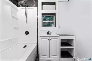 48 Dudley St, Hamden, CT 06517 - Photo 21