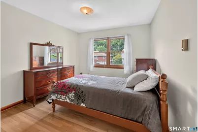 124 Judith Lane, Waterbury, CT 06704 - Photo 15