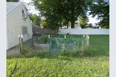 84 Euerle Street, Stratford, CT 06614 - Photo 9