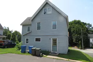 49 Winter St, Manchester, CT 06040 - Photo 3