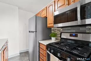 2625 Park Ave, Bridgeport, CT 06604 - Photo 13