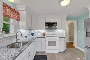 47 Earl St, Manchester, CT 06040 - Photo 11