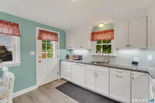 47 Earl St, Manchester, CT 06040 - Photo 15