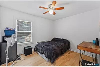 247 Eckart Street, Bridgeport, CT 06606 - Photo 21