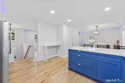 247 Eckart Street, Bridgeport, CT 06606 - Photo 11