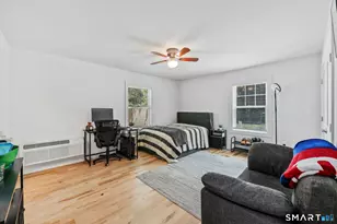 247 Eckart St, Bridgeport, CT 06606 - Photo 19