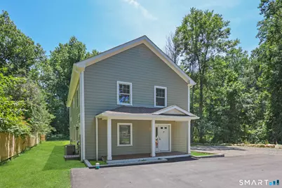 247 Eckart Street, Bridgeport, CT 06606 - Photo 3