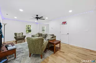 247 Eckart St, Bridgeport, CT 06606 - Photo 13