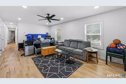 247 Eckart Street, Bridgeport, CT 06606 - Photo 25