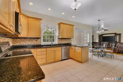 95 Higgins Road, Cheshire, CT 06410 - Photo 3