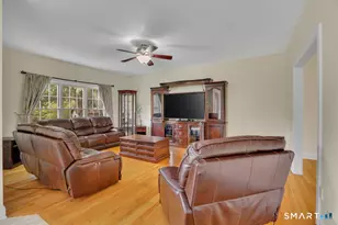 95 Higgins Rd, Cheshire, CT 06410 - Photo 9