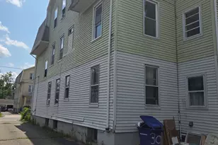 30-32 Wayland St, Hartford, CT 06114 - Photo 5
