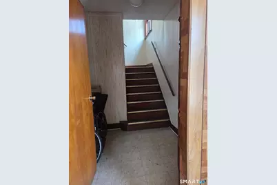 30-32 Wayland Street, Hartford, CT 06114 - Photo 15
