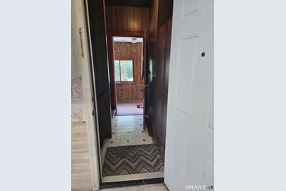 30-32 Wayland Street, Hartford, CT 06114 - Photo 25