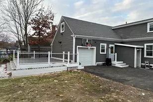 70 Hawthorne St, Bridgeport, CT 06610 - Photo 23