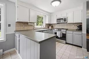 9 Douglass Dr, Granby, CT 06035 - Photo 3