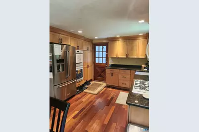7 Pine Street, Norwich, CT 06360 - Photo 7