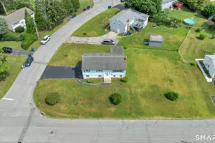 36 Corey Rd, Groton, CT 06340 - Photo 9