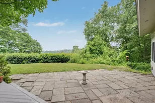 9 Neds Ln, Ridgefield, CT 06877 - Photo 5