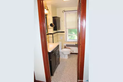 26 Edgewood Street, Meriden, CT 06451 - Photo 21