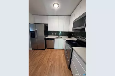 135 Courtland Avenue #11, Stamford, CT 06902 - Photo 3