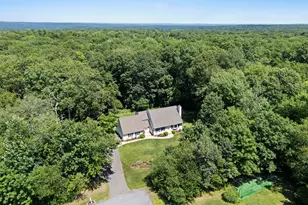 87 Windrush Ln, Hebron, CT 06248 - Photo 3