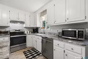 87 Windrush Ln, Hebron, CT 06248 - Photo 13