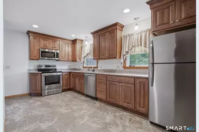 20 Breault Street, Putnam, CT 06260 - Photo 5