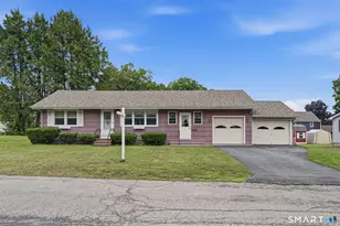 20 Breault St, Putnam, CT 06260 - Photo 3