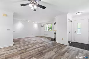 8 Rose Ln, Danbury, CT 06811 - Photo 5