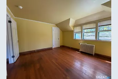 105 Crystal Street #2, Stamford, CT 06902 - Photo 9