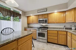 100 Dobson Rd, Vernon, CT 06066 - Photo 7