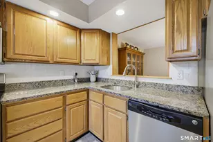 100 Dobson Rd, Vernon, CT 06066 - Photo 3