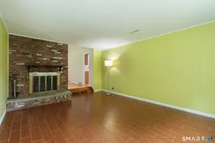 605 S Greenbrier Dr, Orange, CT 06477 - Photo 13