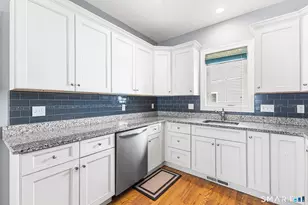 47 Lexington Gardens, North Haven, CT 06473 - Photo 7