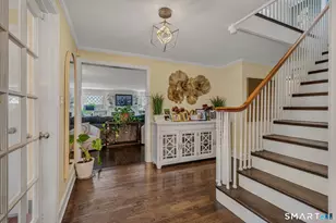 185 Lydale Pl, Meriden, CT 06450 - Photo 3